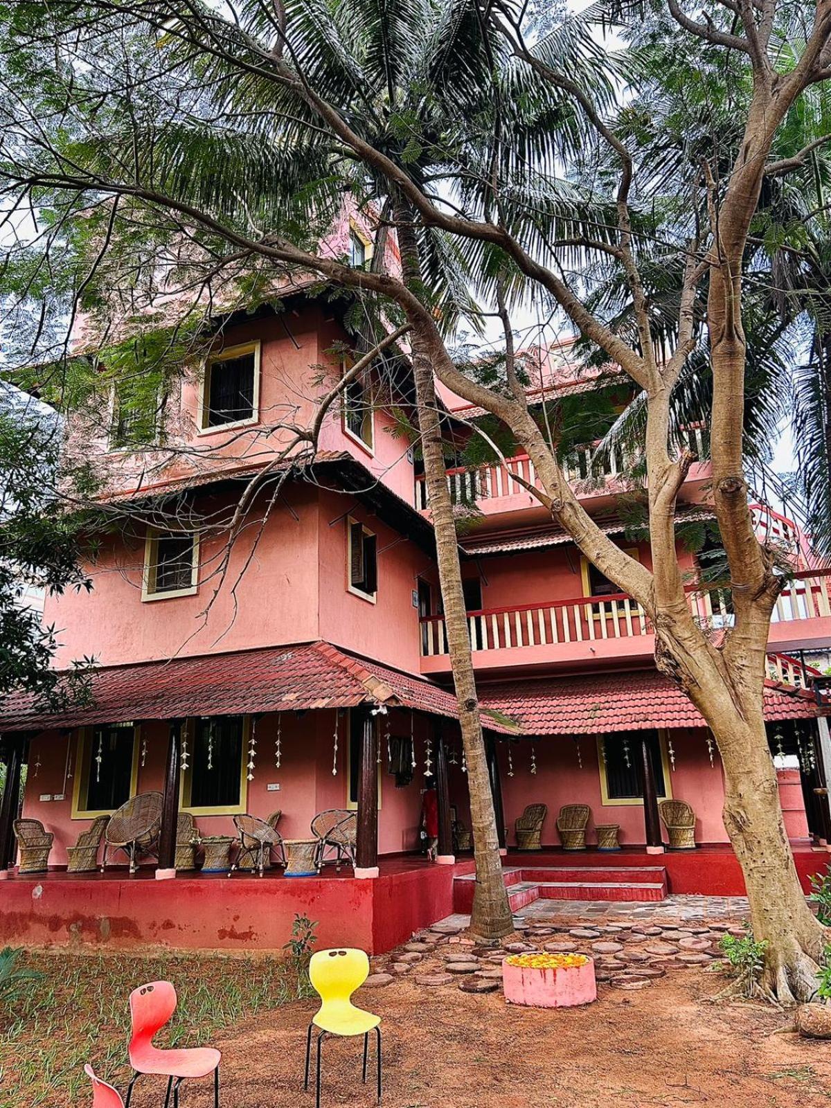 House Of Harmony, Auroville Exteriér fotografie